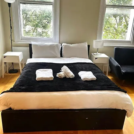 The Affordable & Central Studio Londres Extérieur photo